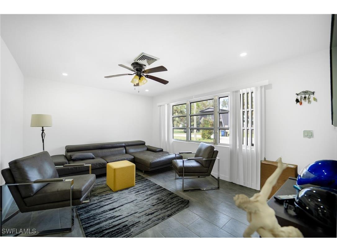 60 Cardinal Drive North Fort Myers FL 33917 225013448 image8