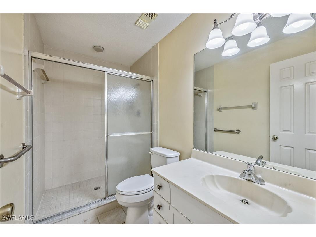 60 Emerald Woods Drive #B1 Naples FL 34108 225029260 image12