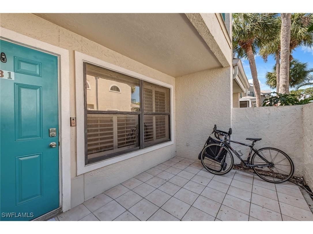 60 Emerald Woods Drive #B1 Naples FL 34108 225029260 image2