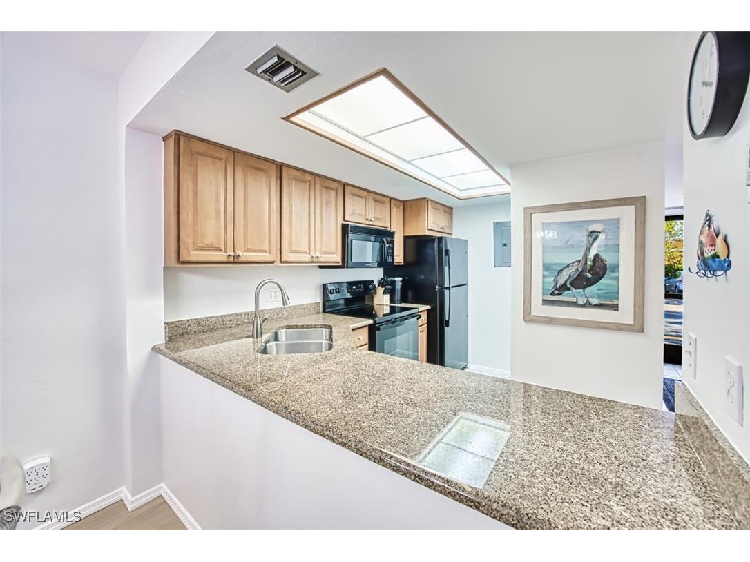 600 Neapolitan Way #153 Naples FL 34103 225047537 image12