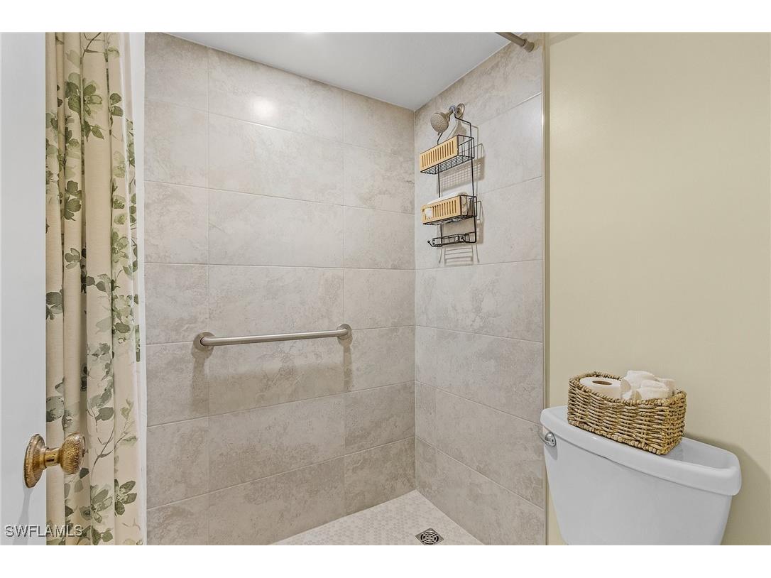 600 Neapolitan Way #349 Naples FL 34103 224104701 image22