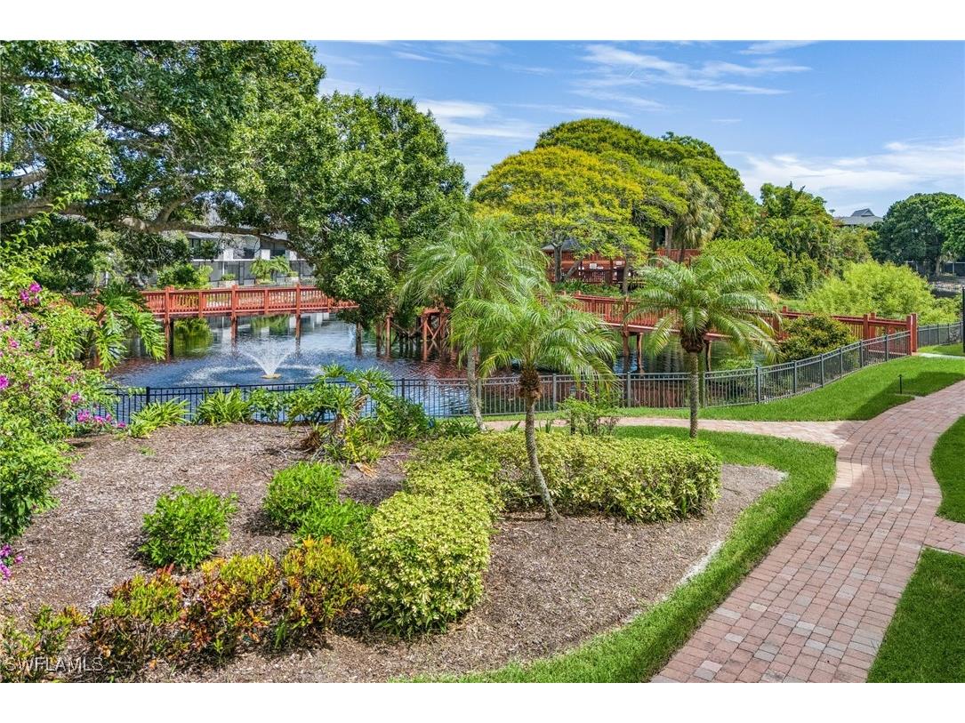 600 Neapolitan Way #349 Naples FL 34103 224104701 image31