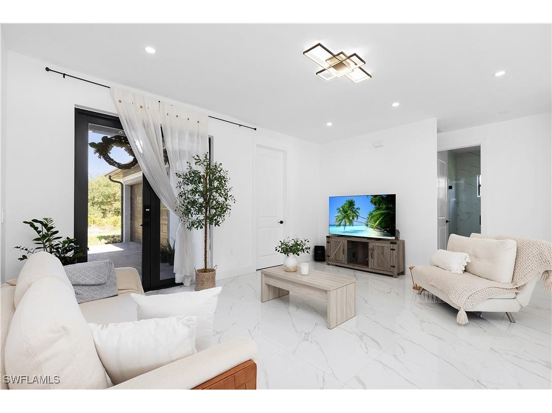 6005 Beth Avenue N Lehigh Acres FL 33971 225050390 image7