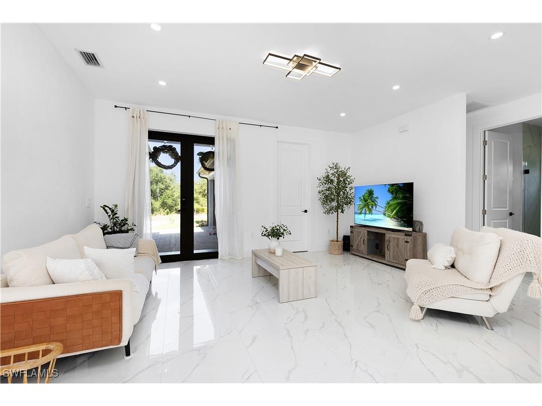 6005 Beth Avenue N Lehigh Acres FL 33971 225050390 image8