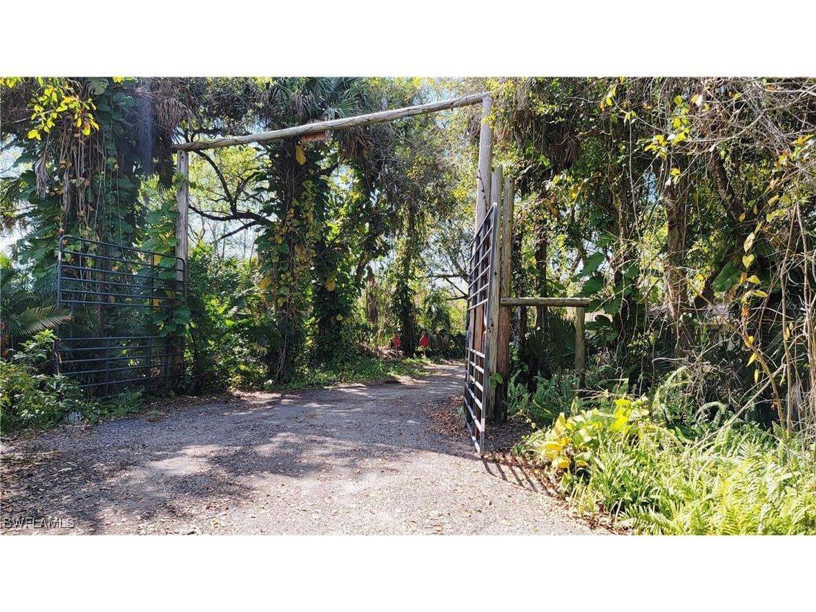 602 Drury Lane Punta Gorda FL 33950 224103300 image3