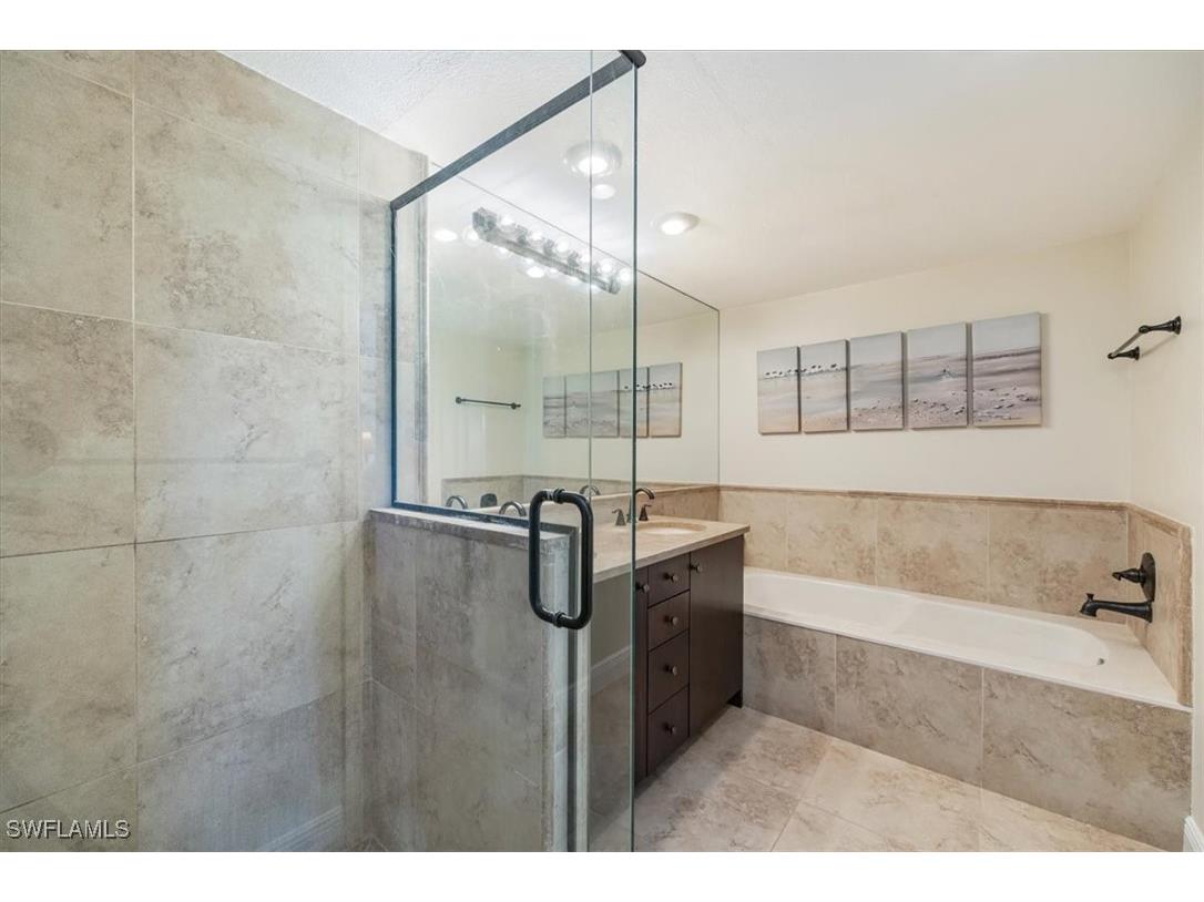 6025 Chardonnay Lane #103 Naples FL 34119 225034118 image29