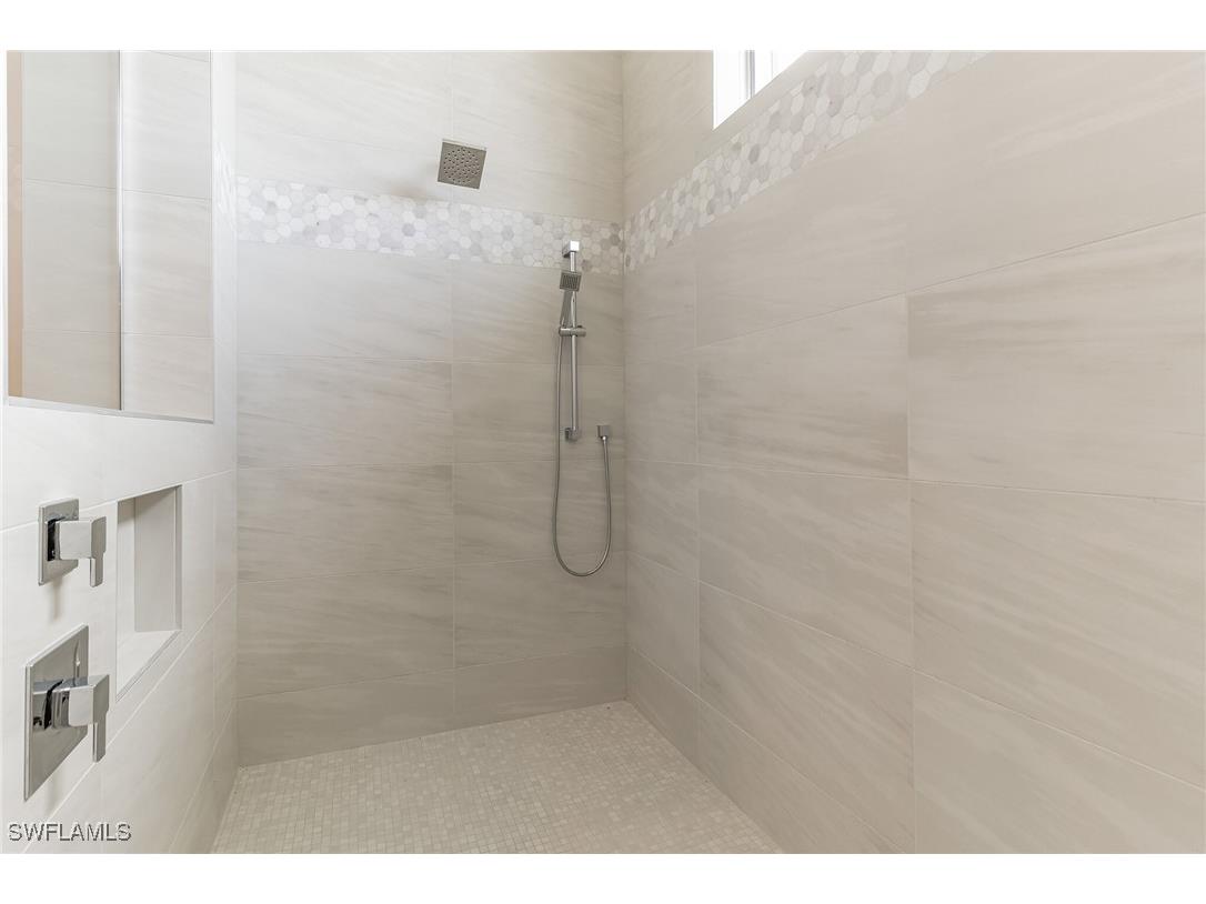 6051 Plana Cays Drive Naples FL 34113 225043125 image31