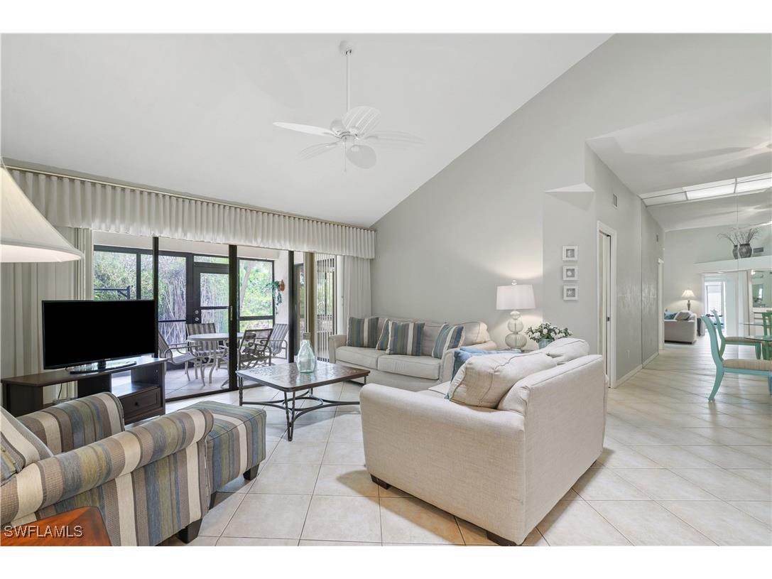 6072 Forest Villas Circle Fort Myers FL 33908 225042100 image5