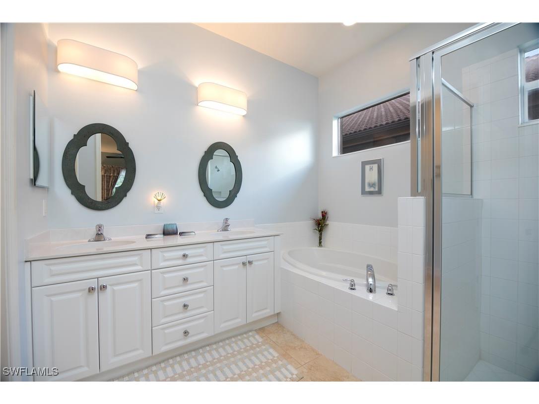 6088 Dogleg Drive Naples FL 34113 225046905 image12