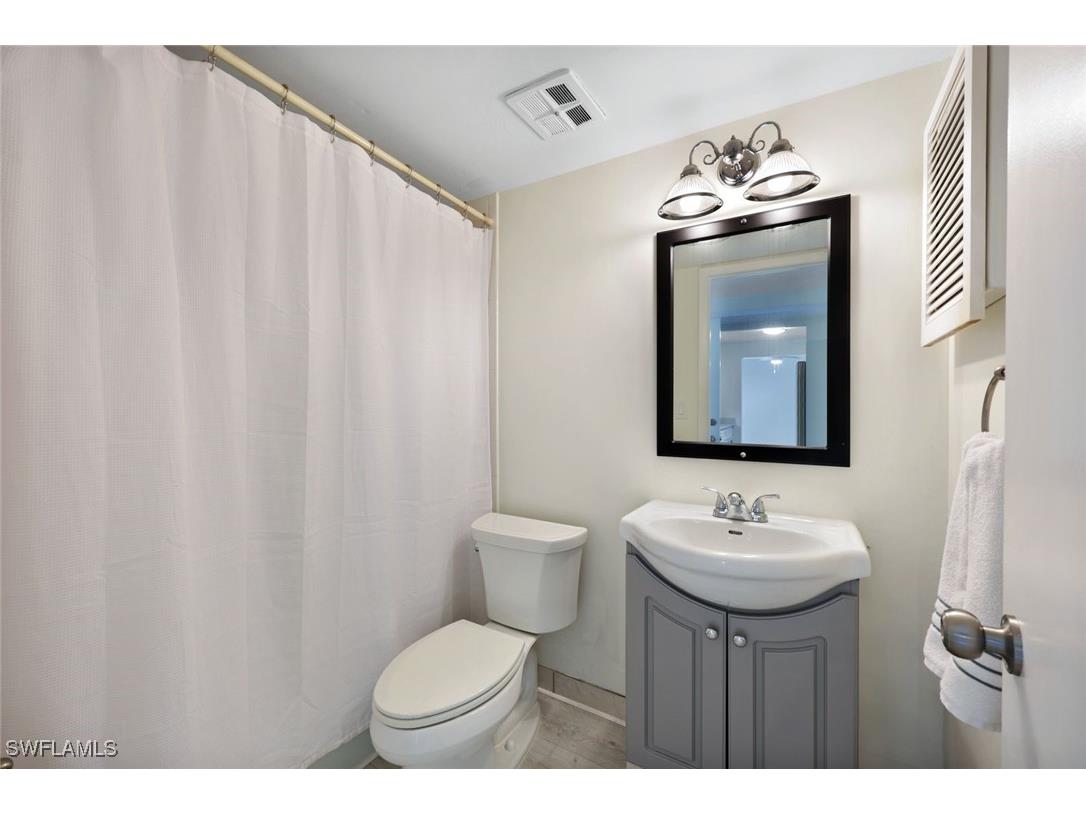 6102 Whiskey Creek Drive #105 Fort Myers FL 33919 225004961 image18