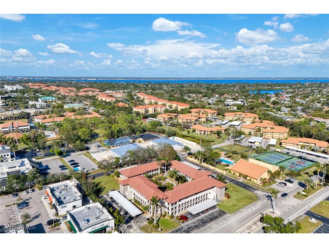 6102 Whiskey Creek Drive #105 Fort Myers FL 33919 225004961 image4