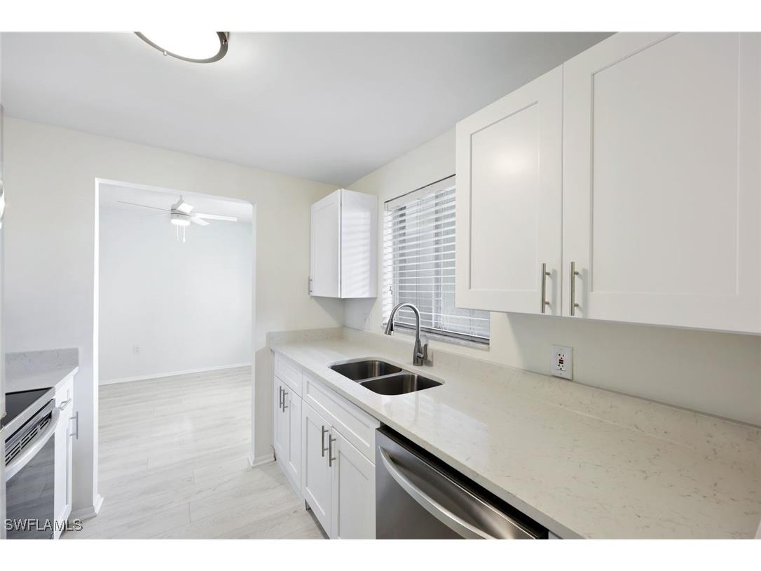 6102 Whiskey Creek Drive #105 Fort Myers FL 33919 225004961 image9