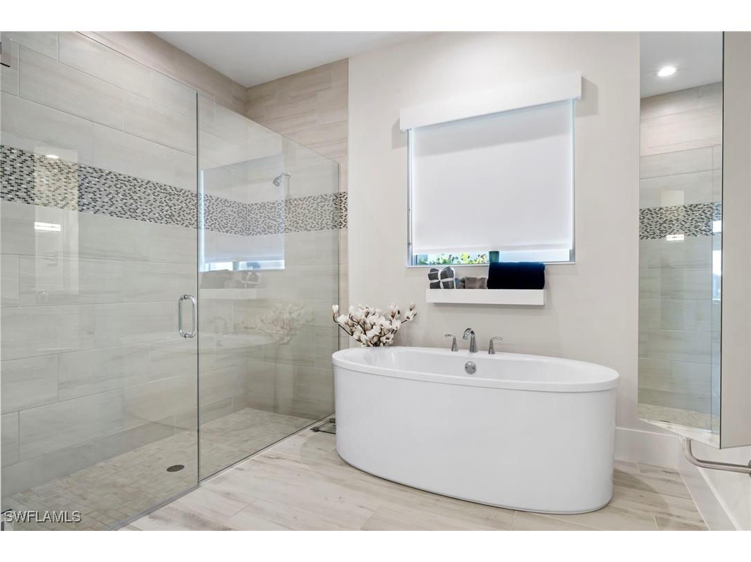 6136 Rodney Bay Lane Naples FL 34113 225030467 image17