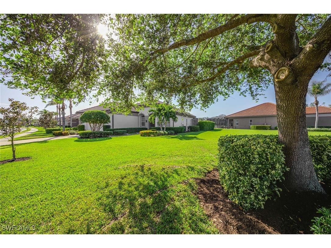 6145 Dogleg Drive Naples FL 34113 224085781 image7