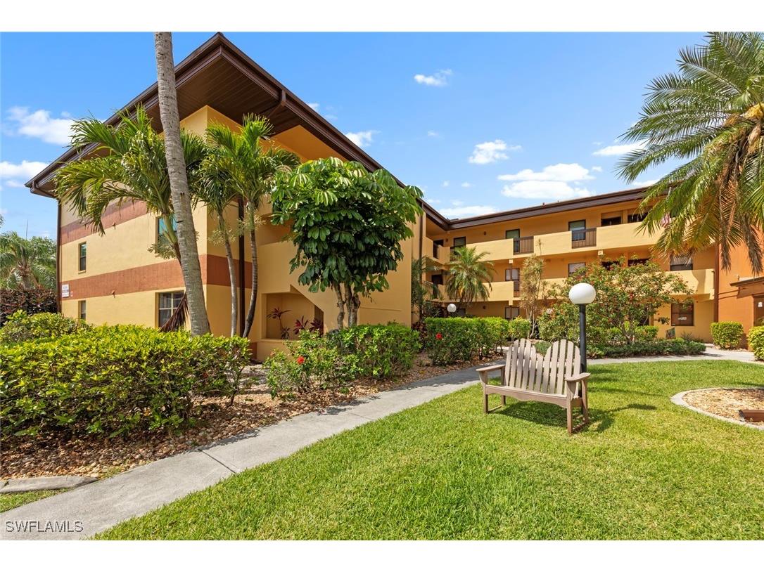 6146 Whiskey Creek Drive #718 Fort Myers FL 33919 225044191 image1