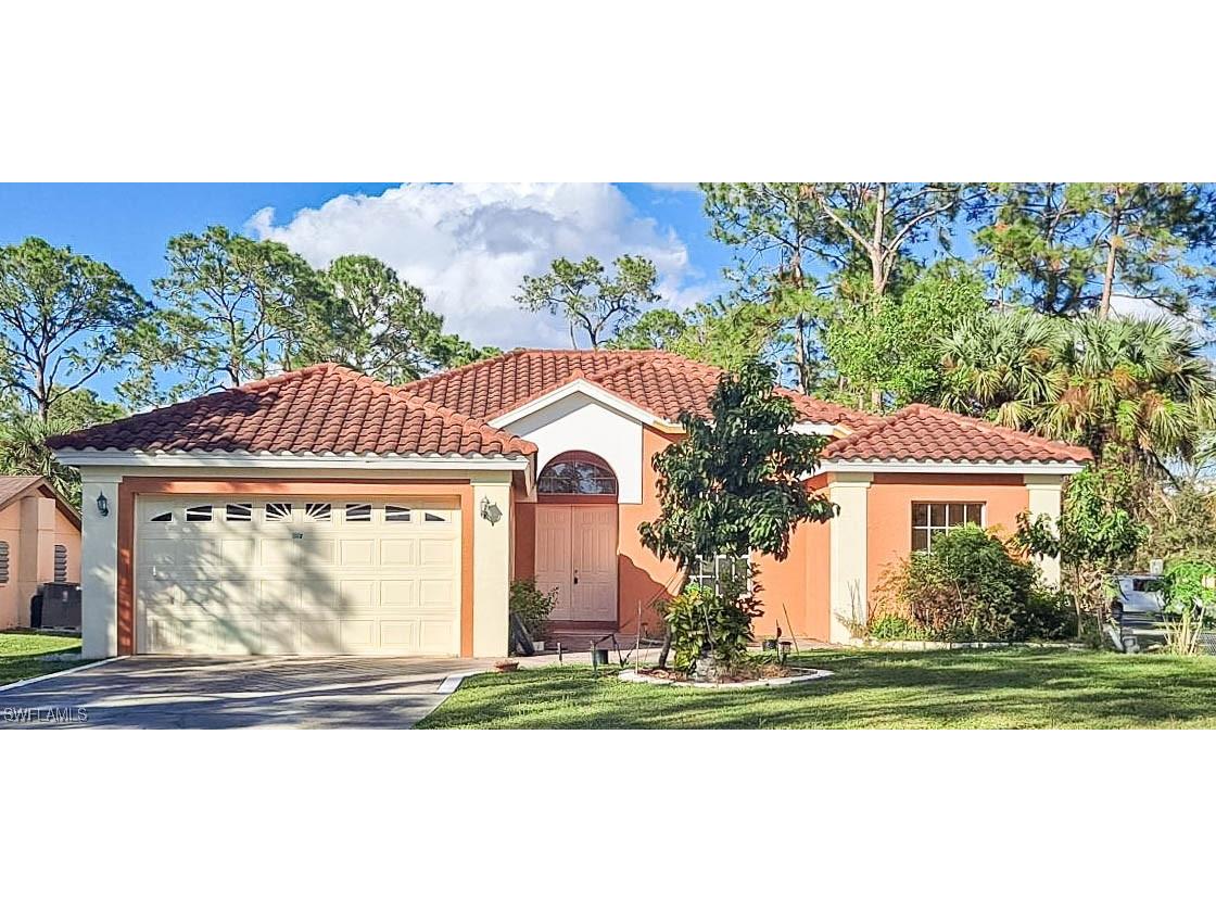 6225 Green Boulevard Naples FL 34116 224091723 image1