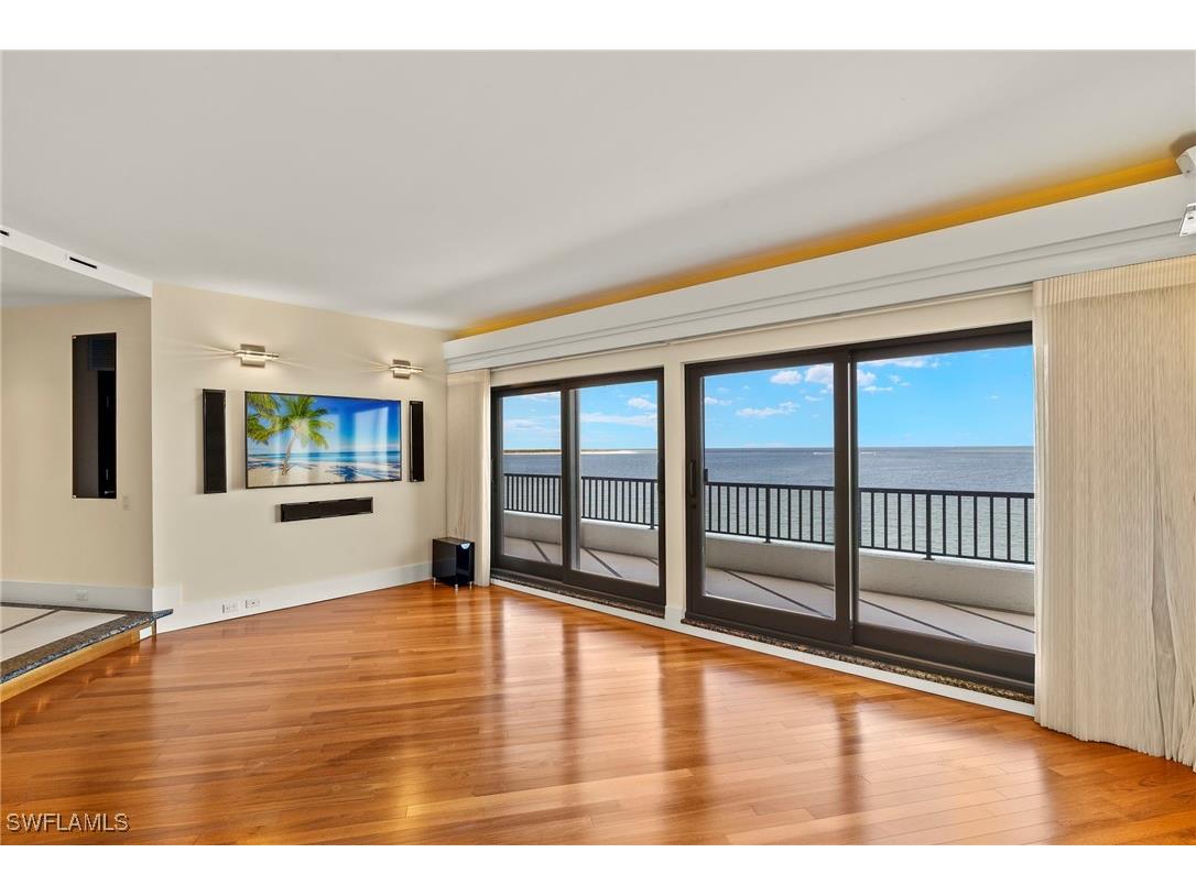 625 La Peninsula Boulevard #625 Naples FL 34113 225046160 image5