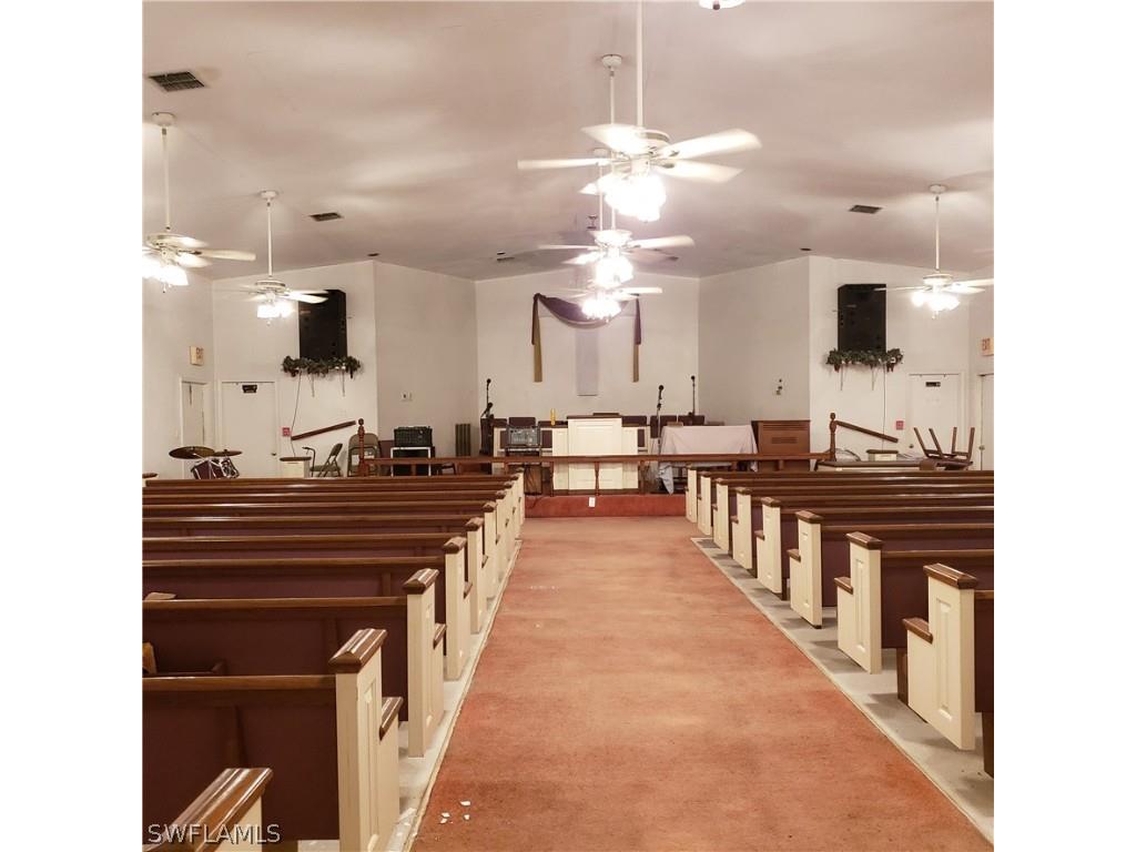 628 Avenue A NW, Moore Haven, FL, 33471 MLS 220074074 Edina Realty