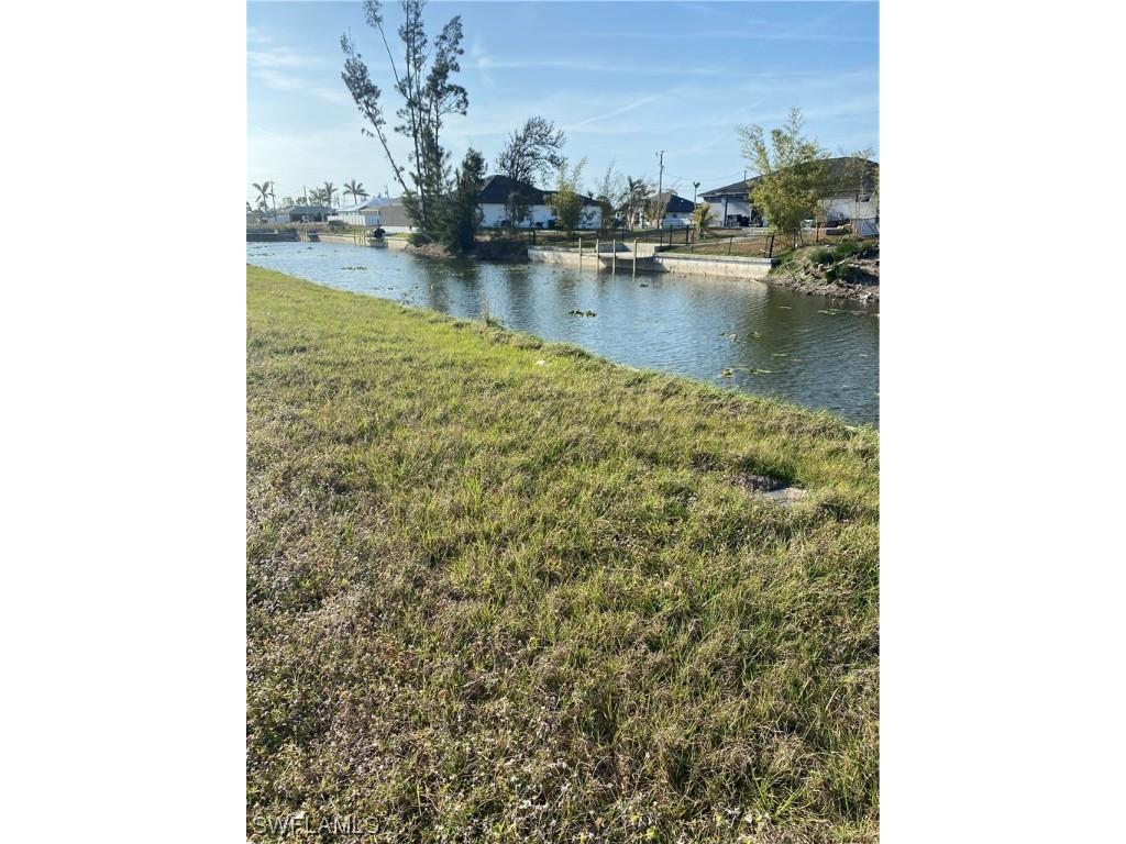 629 SW 13th Street Cape Coral FL 33991 223026203 image4