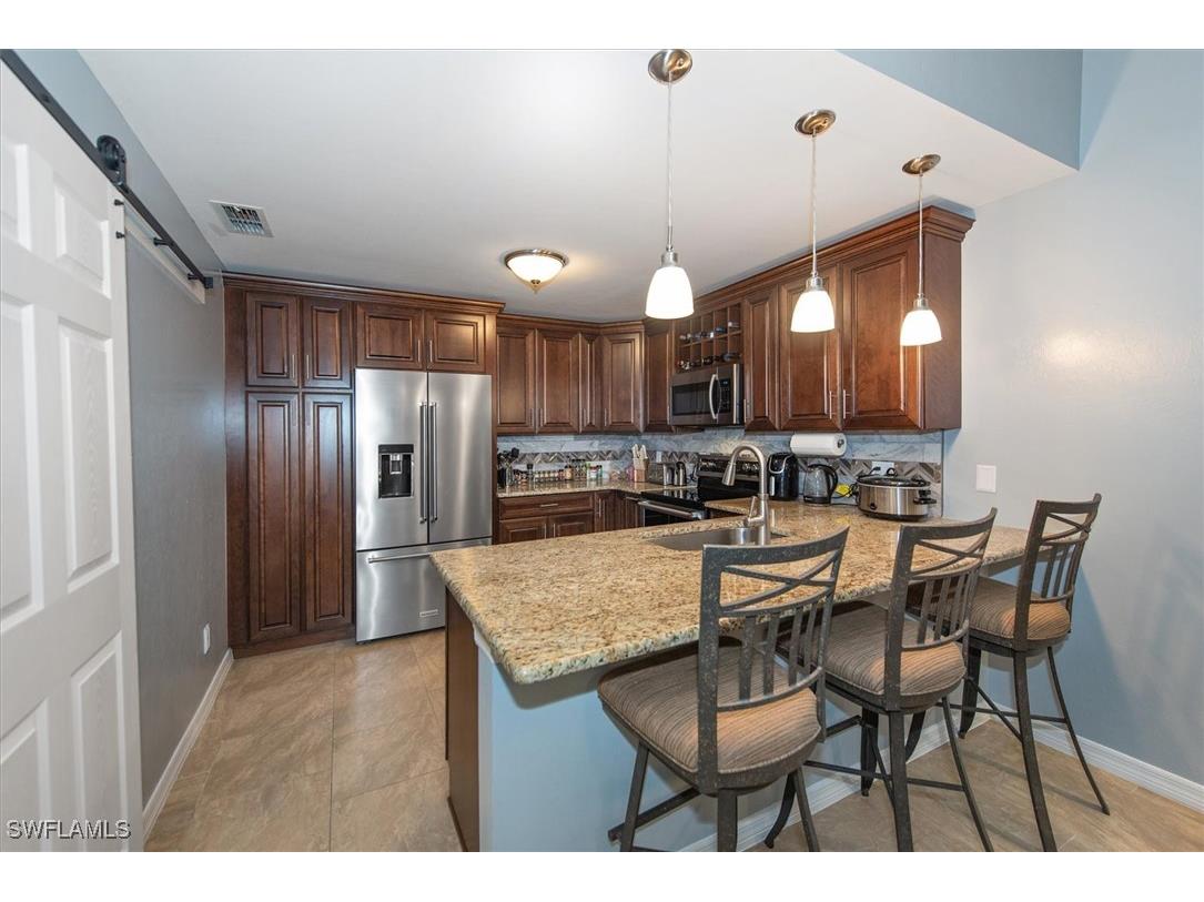 6316 Royal Woods Drive Fort Myers FL 33908 225047734 image3