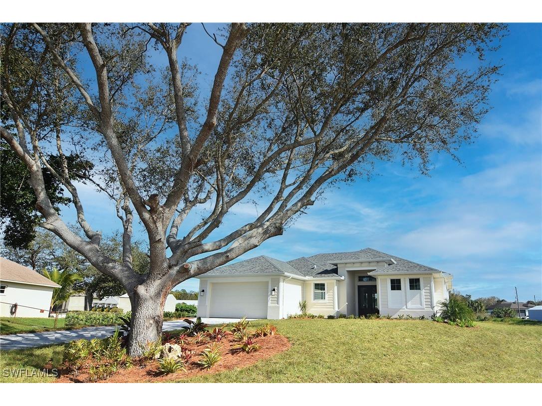 6321 Castlewood Circle Fort Myers FL 33905 225012743 image1