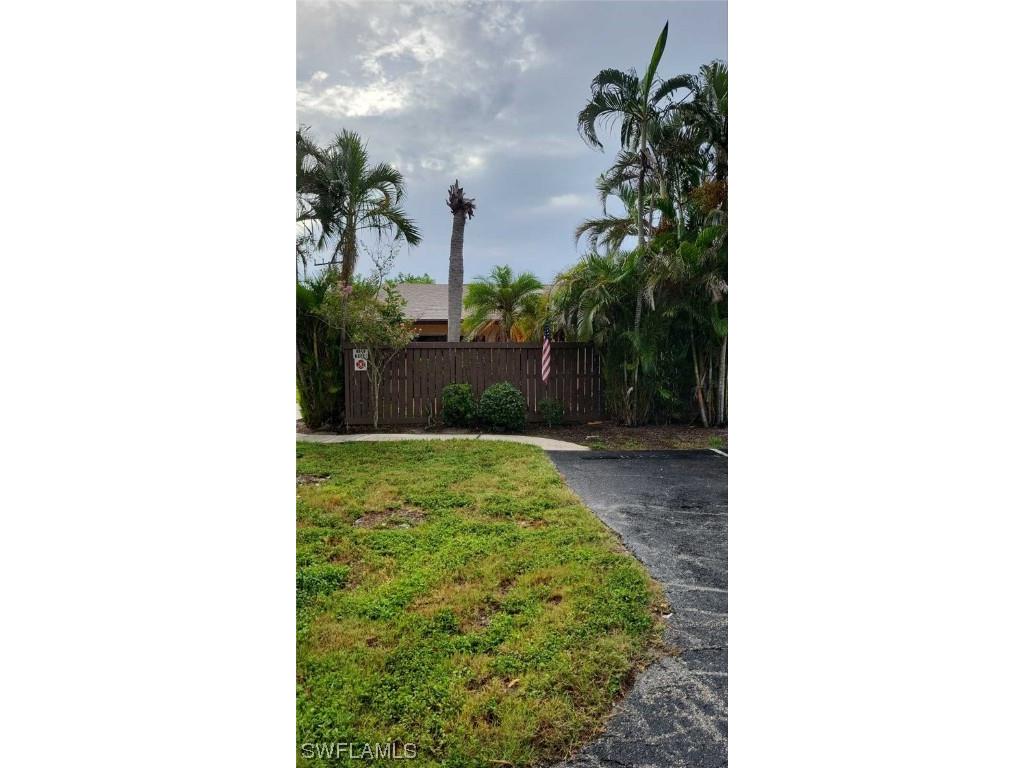 6340 Royal Woods Drive #500 Fort Myers FL 33908 223058896 image1