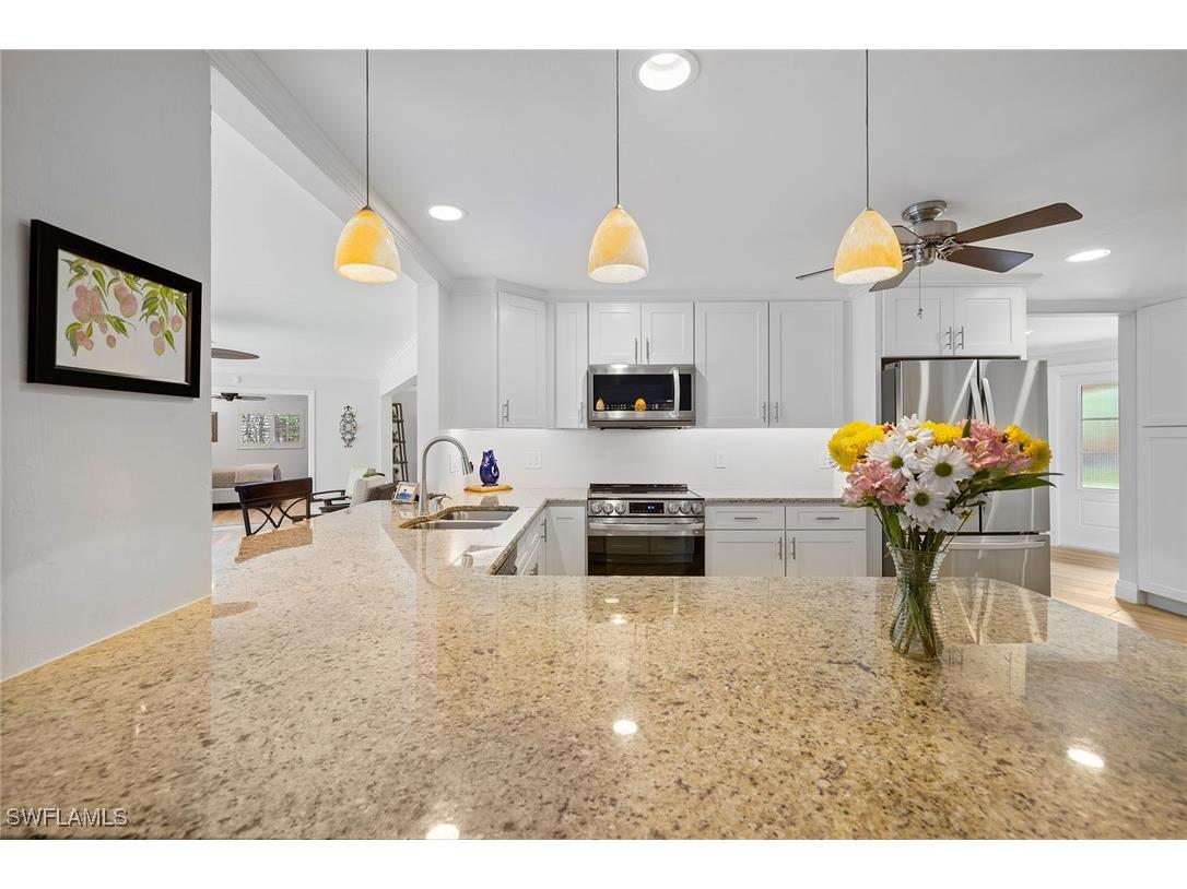 636 Park Shore Drive Naples FL 34103 225049782 image5