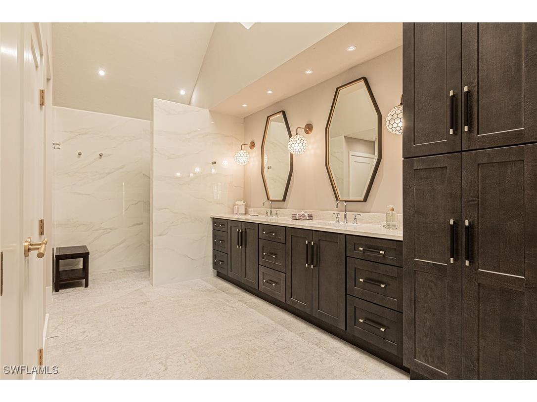 643 Bridgeway Lane Naples FL 34108 225011332 image24