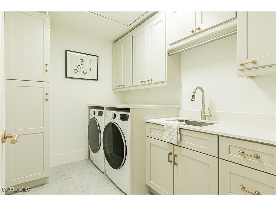 643 Bridgeway Lane Naples FL 34108 225011332 image34