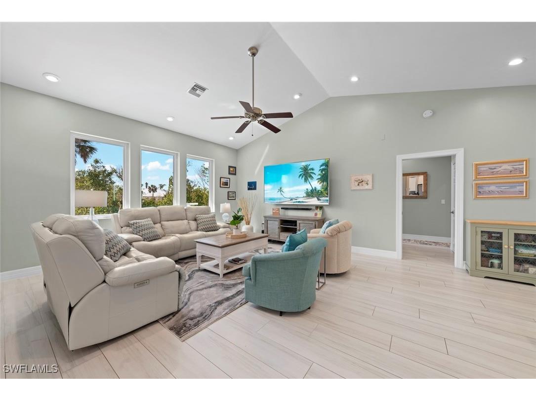 6450 Pine Avenue Sanibel FL 33957 225031491 image23