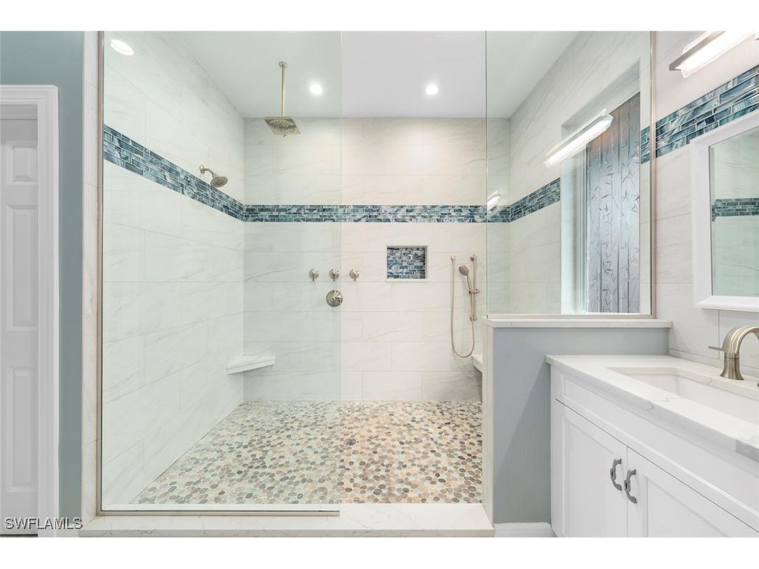 6450 Pine Avenue Sanibel FL 33957 225031491 image26