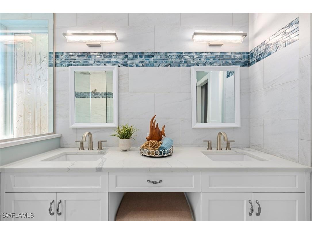 6450 Pine Avenue Sanibel FL 33957 225031491 image28