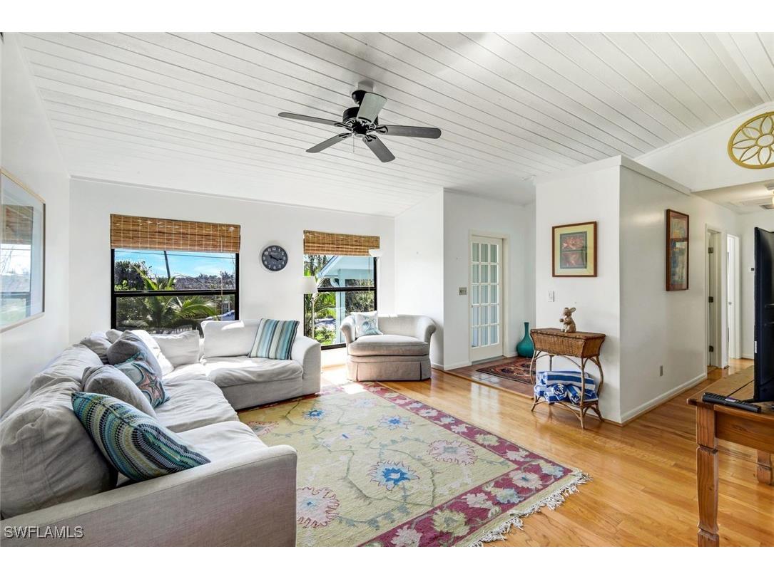 647 Rabbit Road Sanibel FL 33957 225048199 image10