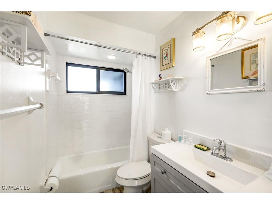 647 Rabbit Road Sanibel FL 33957 225048199 image24