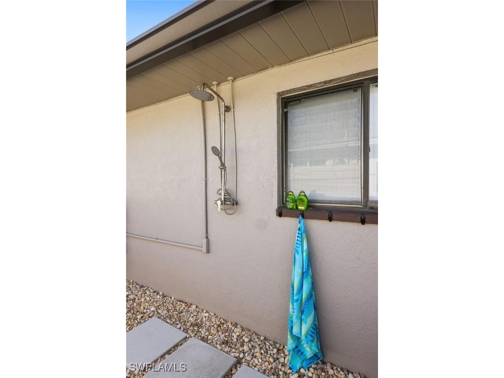 648 96th Avenue N Naples FL 34108 225032759 image32