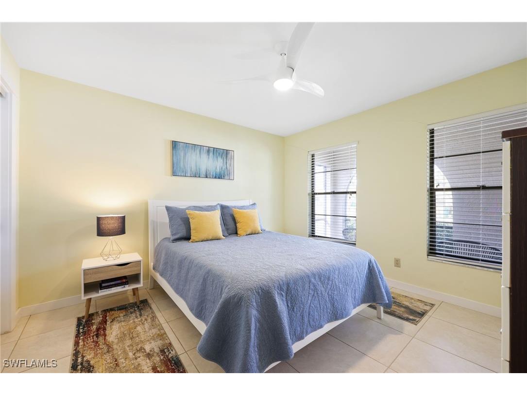 648 96th Avenue N Naples FL 34108 225050009 image16