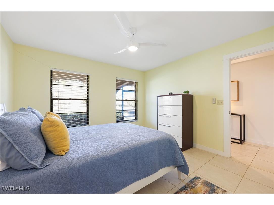 648 96th Avenue N Naples FL 34108 225050009 image17