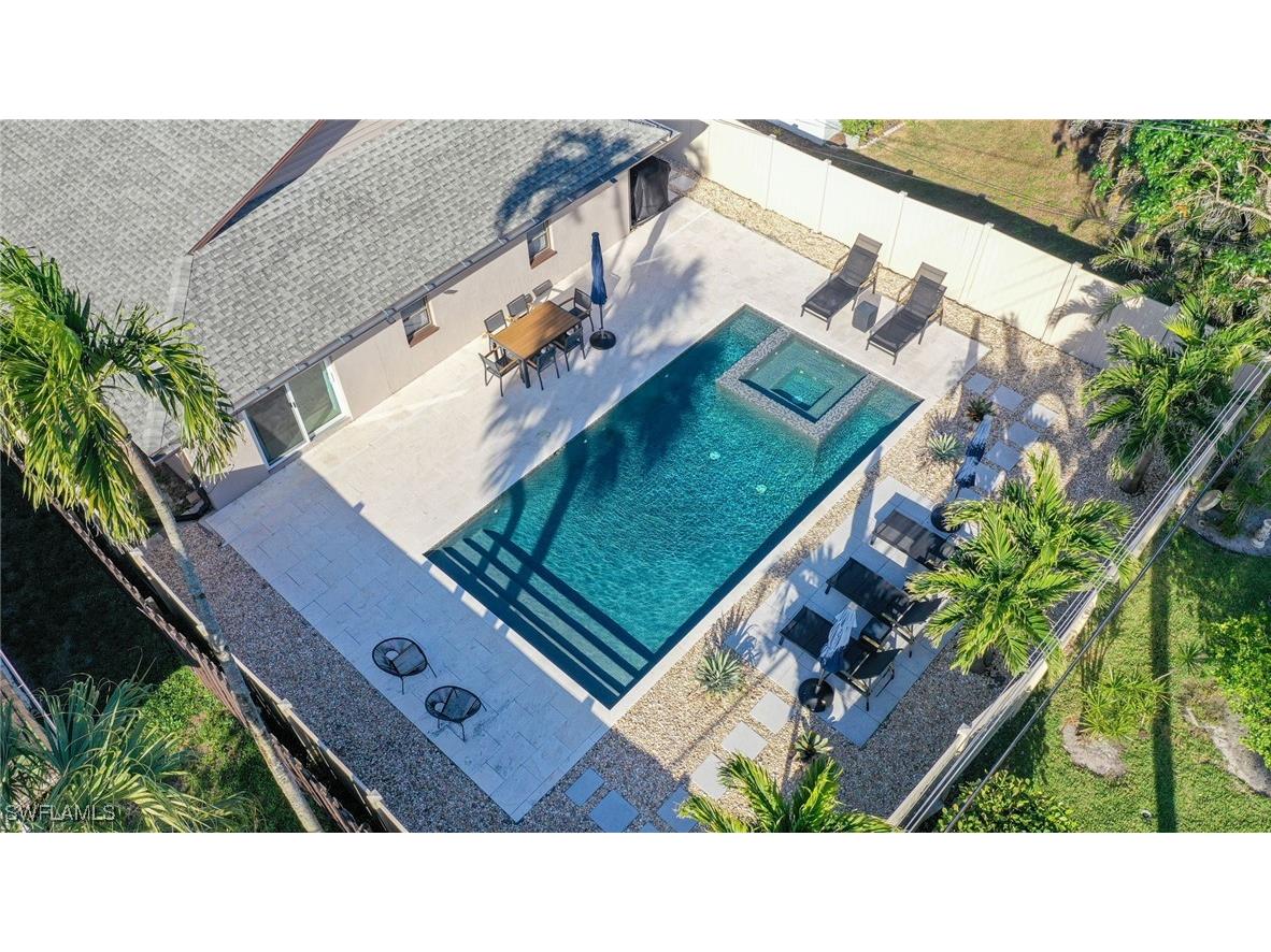 648 96th Avenue N Naples FL 34108 225050009 image26