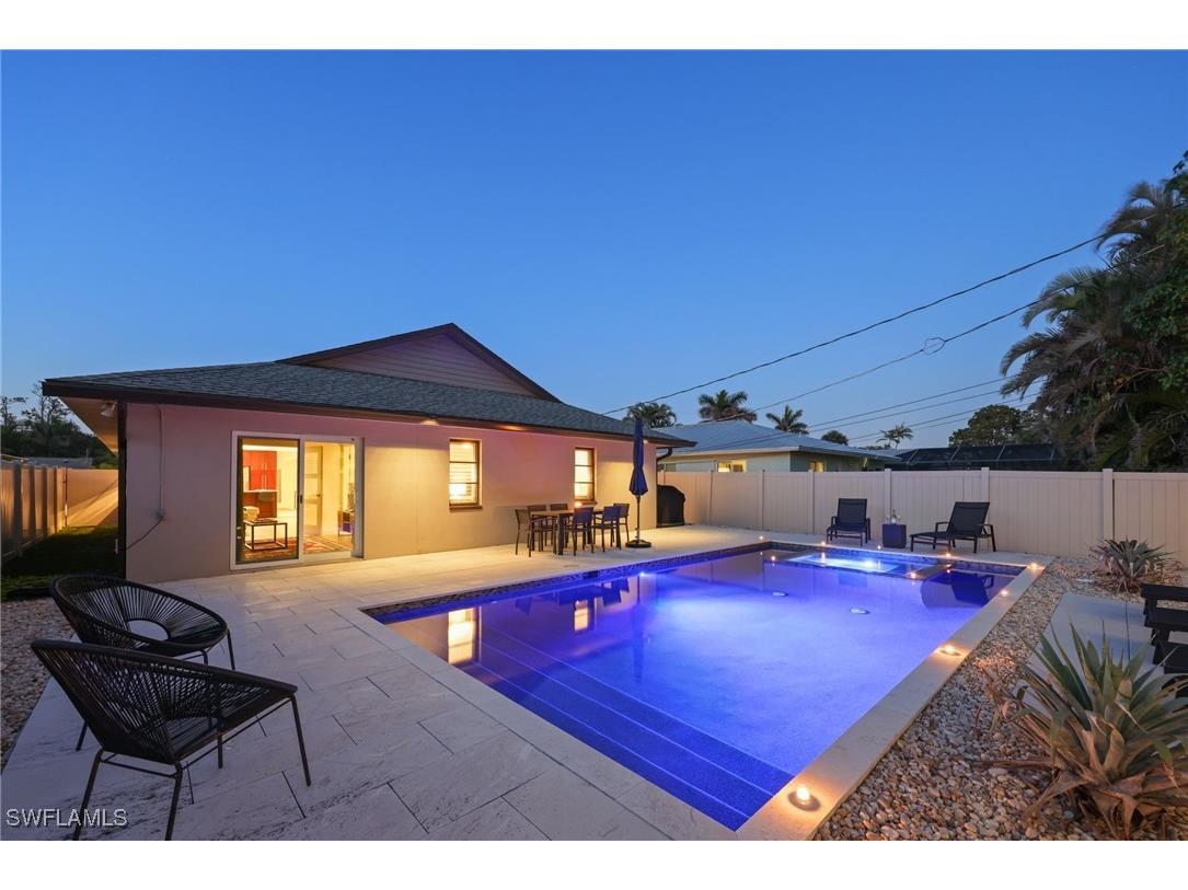 648 96th Avenue N Naples FL 34108 225050009 image30