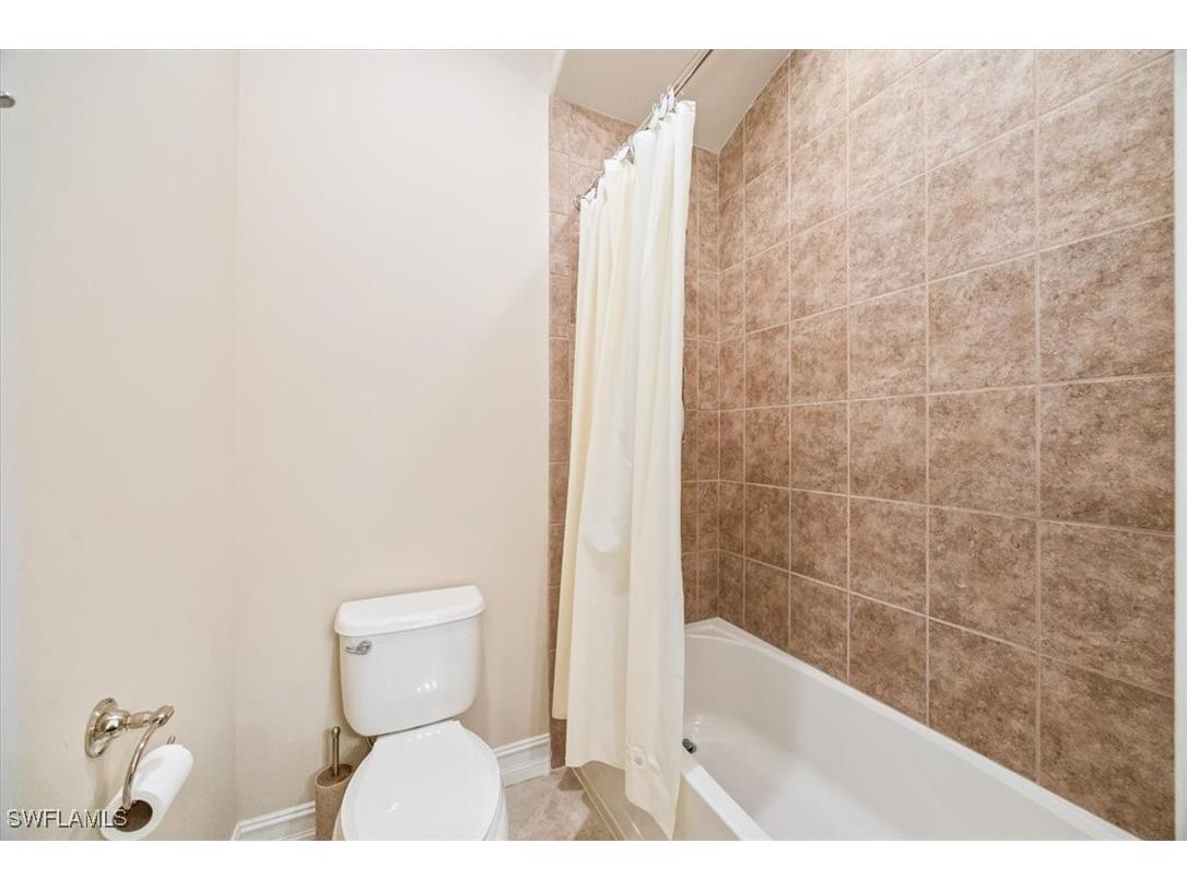 6504 Costa Circle Naples FL 34113 225039200 image15