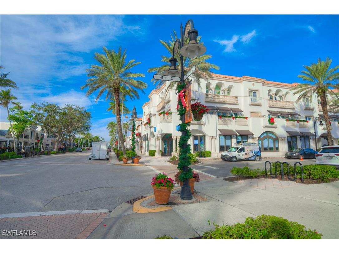 655 8th Avenue S #3 Naples FL 34102 225016492 image41