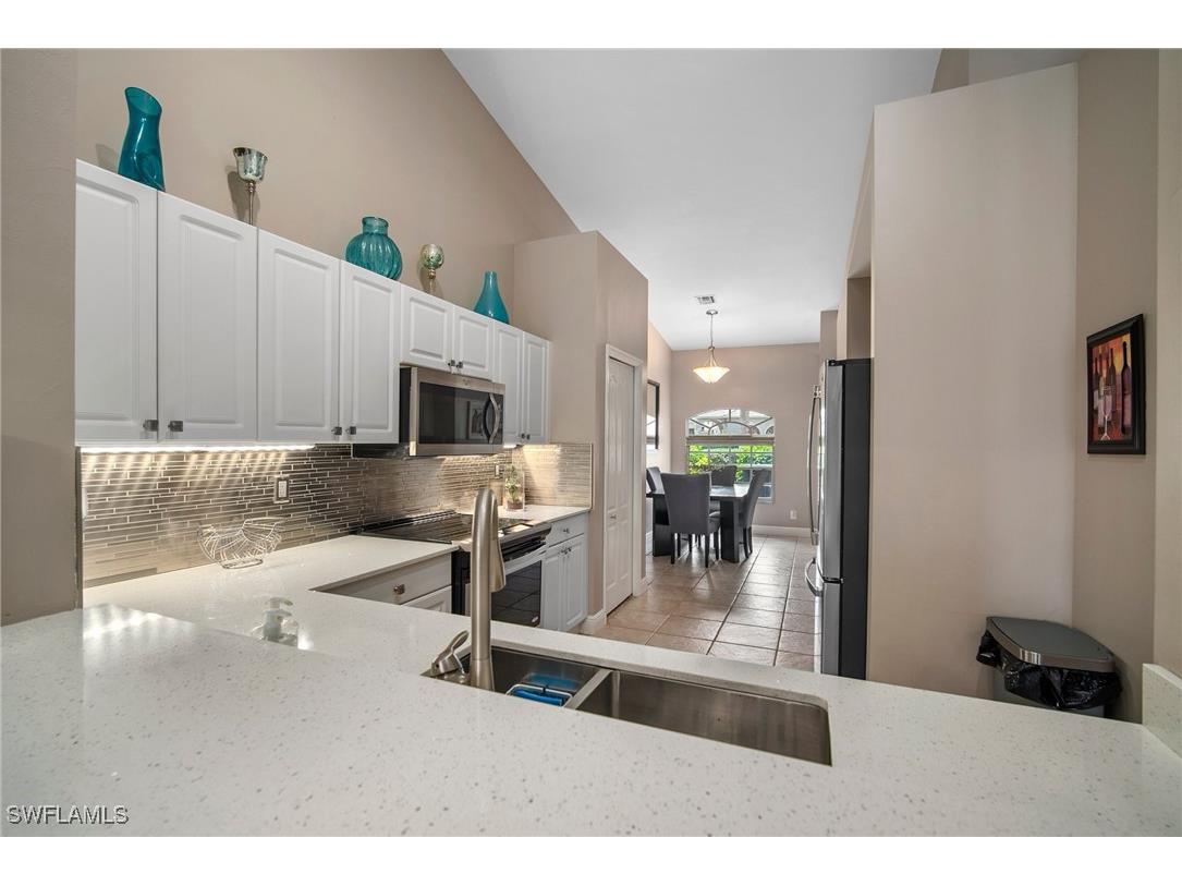 6553 Castlelawn Place #47 Naples FL 34113 225046580 image6