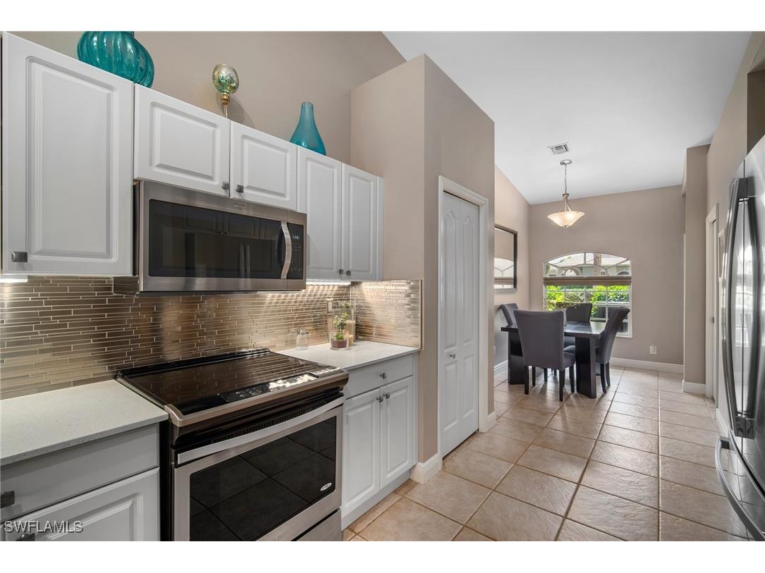 6553 Castlelawn Place #47 Naples FL 34113 225046580 image7