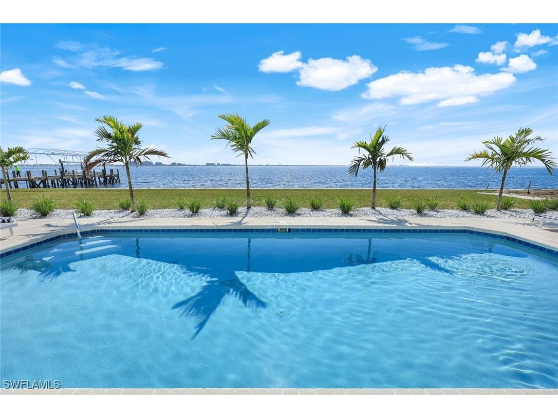 656 Coral Drive Cape Coral FL 33904 225020379 image2