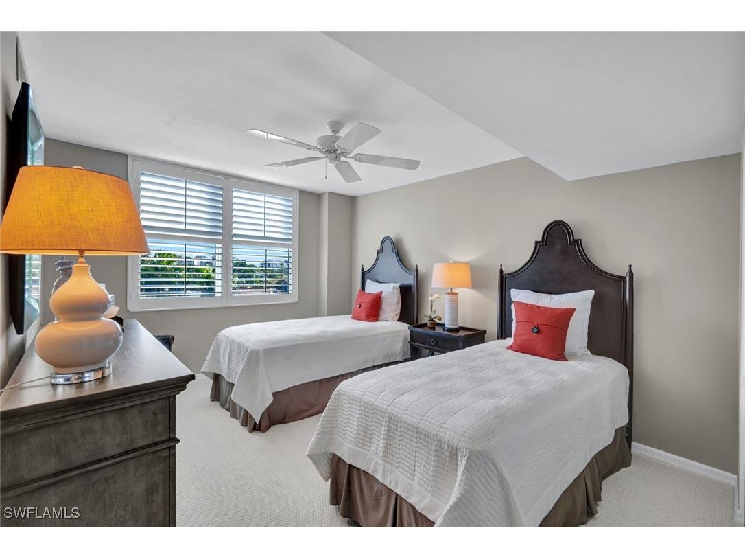 6585 Nicholas Boulevard #404 Naples FL 34108 225026259 image20