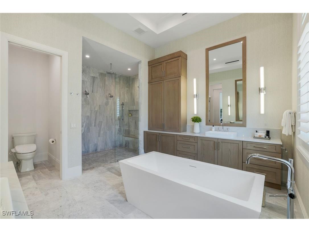 6630 Palisades Avenue Naples FL 34109 225050179 image22