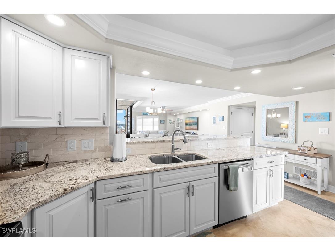 6660 Estero Boulevard #804 Fort Myers Beach FL 33931 225034898 image4