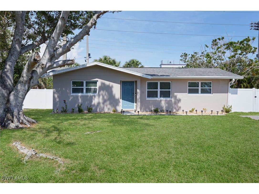 6677 E Tropicana Drive Fort Myers FL 33919 225048695 image1