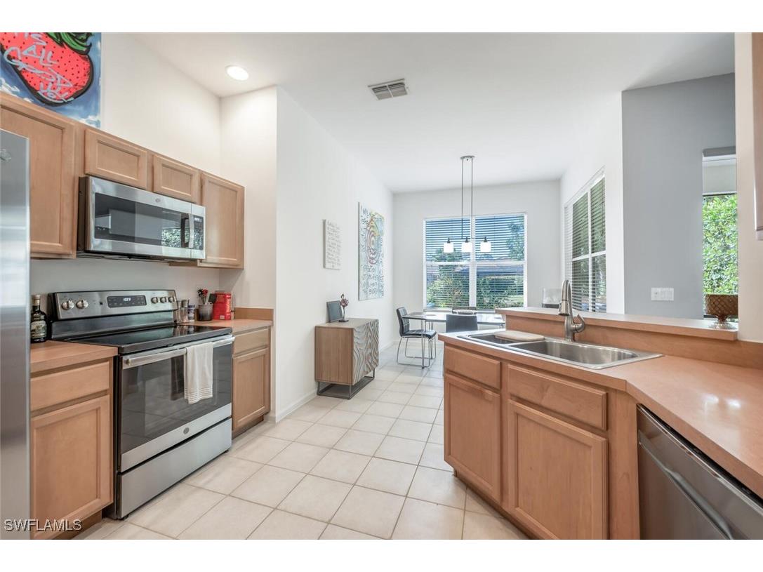 6703 Old Banyan Way Naples FL 34109 225030756 image10