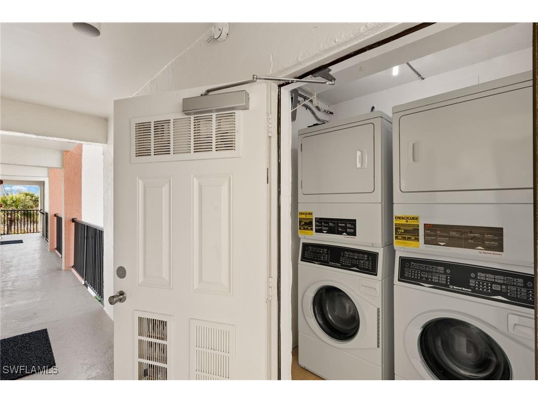 671 E Gulf Drive #1A2 Sanibel FL 33957 225004013 image24